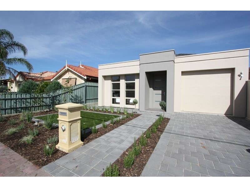 16B Denmead Avenue, Campbelltown SA 5074