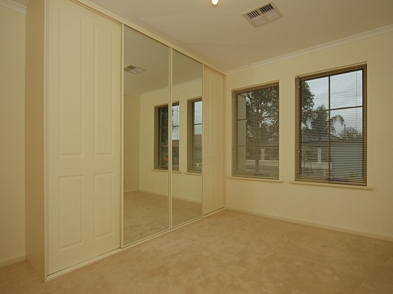 1/6A Cadna Avenue, Felixstow SA 5070