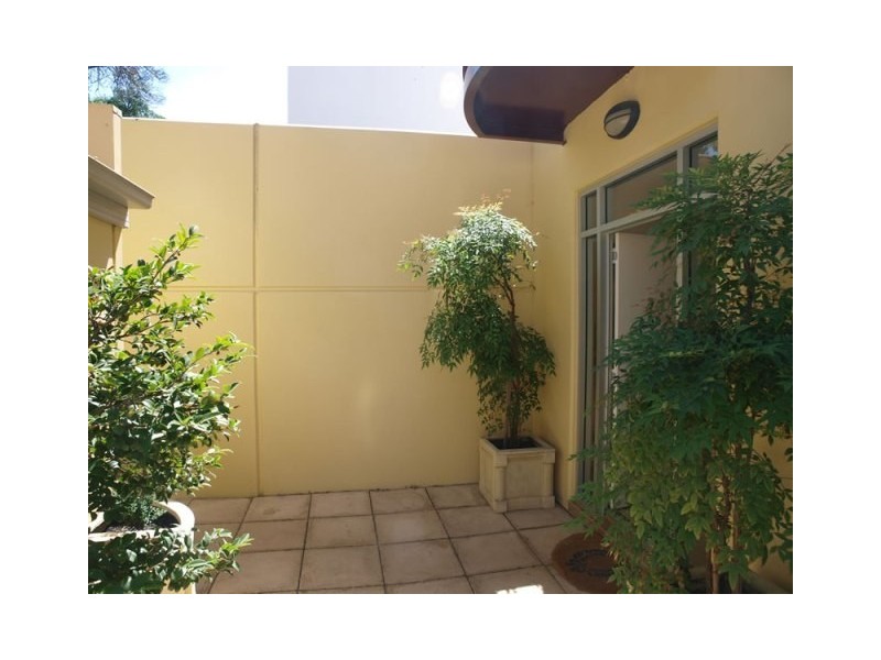 32 Chinner Street, Parkside SA 5063