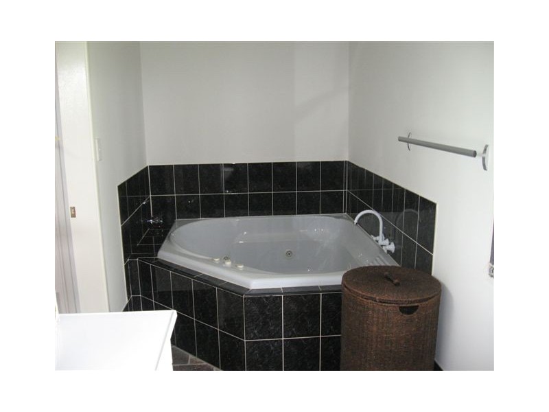 Fernvale QLD 4306