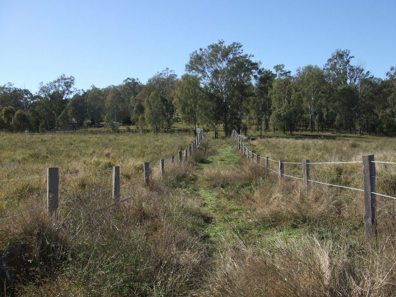Wivenhoe Pocket QLD 4306