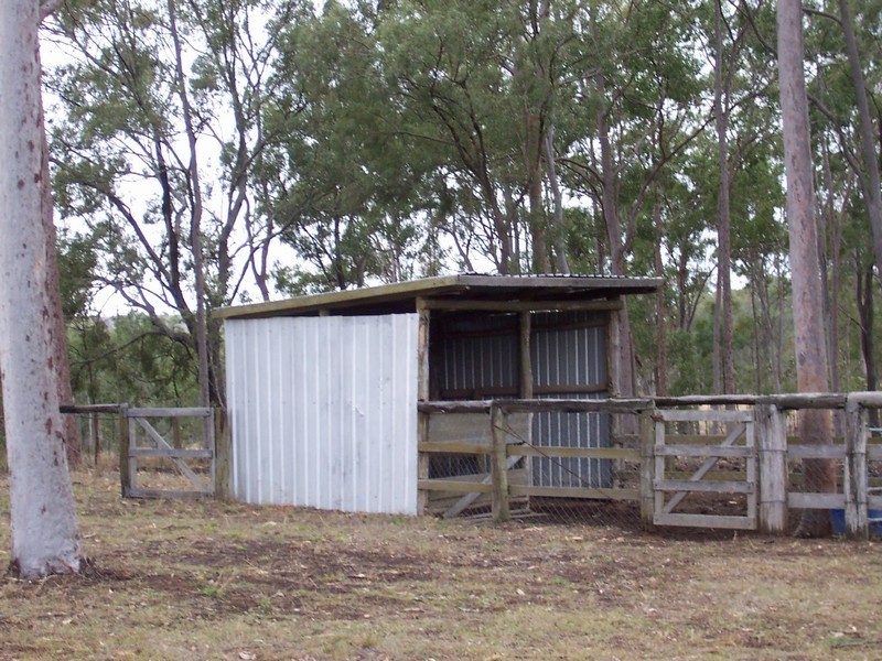 274 Willaura Drive, Mount Hallen QLD 4312