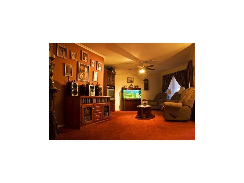 23 Macadamia Drive, Lowood QLD 4311