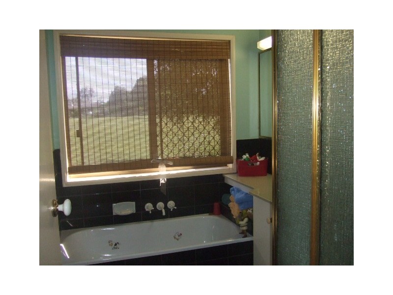 Wivenhoe Pocket QLD 4306