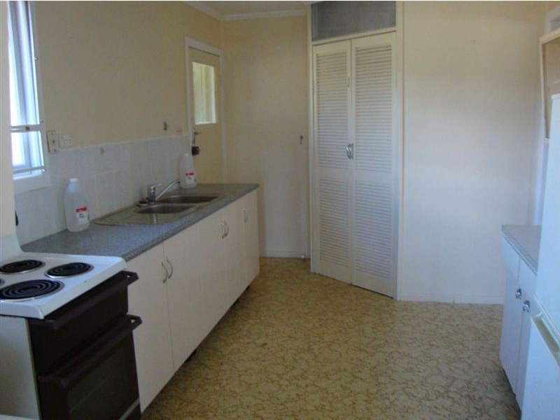 40 Burns Street, Fernvale QLD 4306