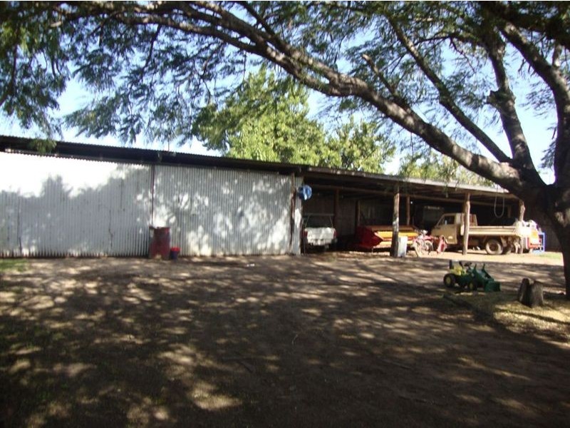 Lake Clarendon QLD 4343