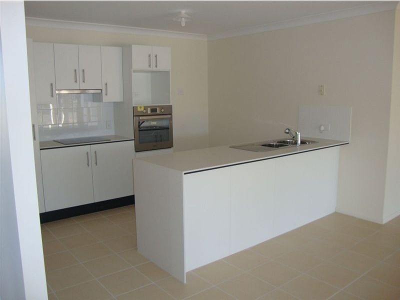 Adare QLD 4343