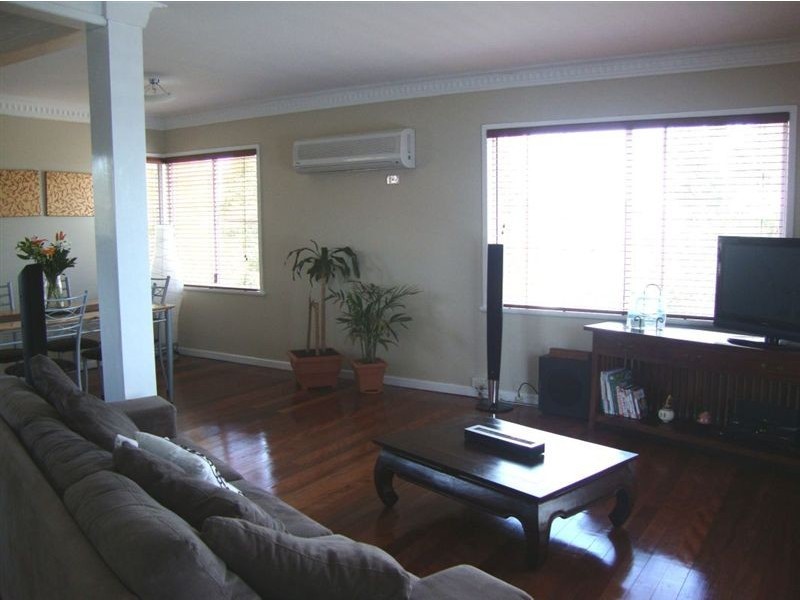 176C Main Street, Lowood QLD 4311