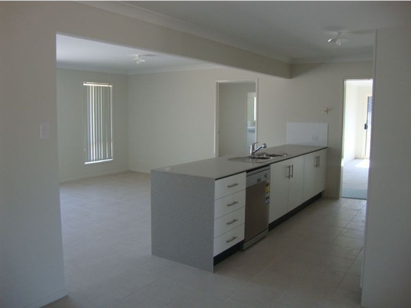Adare QLD 4343