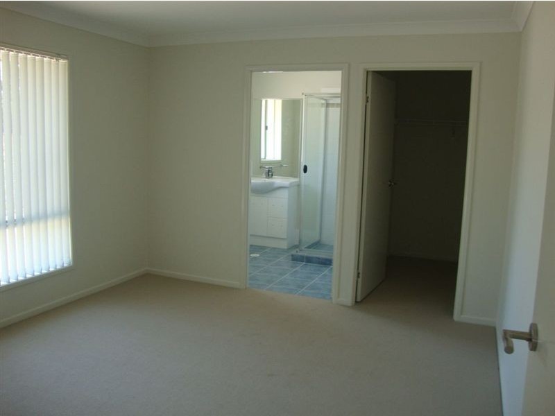 Adare QLD 4343