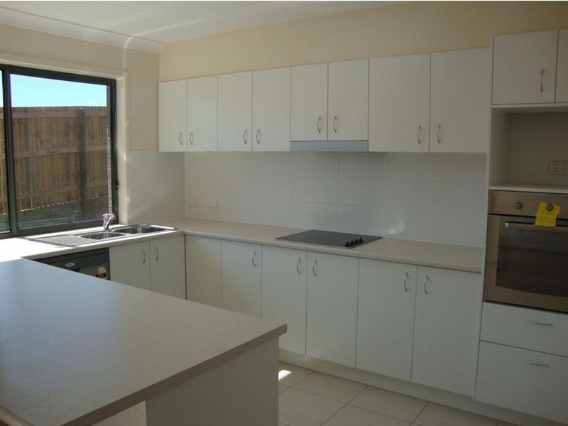 1/29 Sea Eagle Drive, Lowood QLD 4311