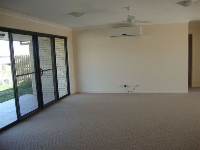 1/29 Sea Eagle Drive, Lowood QLD 4311