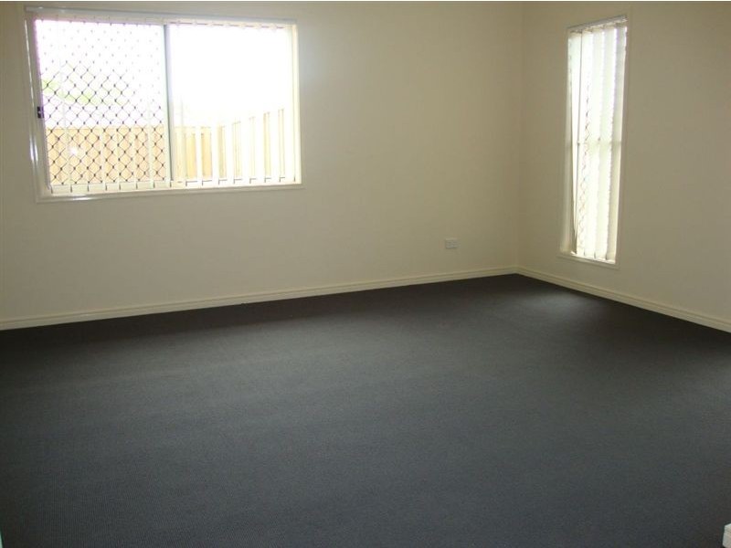 4 Broadwood Street, Fernvale QLD 4306