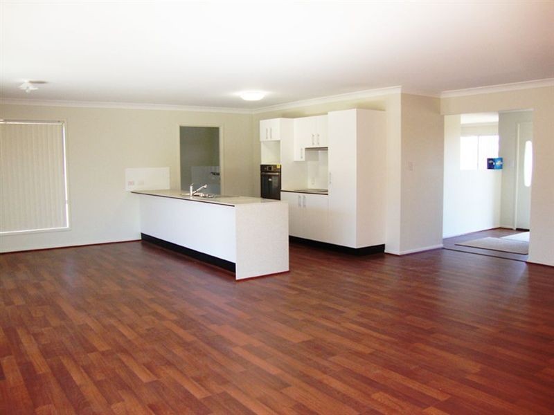 42 Titmarsh Circuit, Fernvale QLD 4306