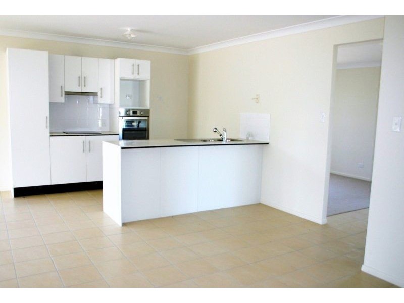13 Cockatoo Drive, Adare QLD 4343