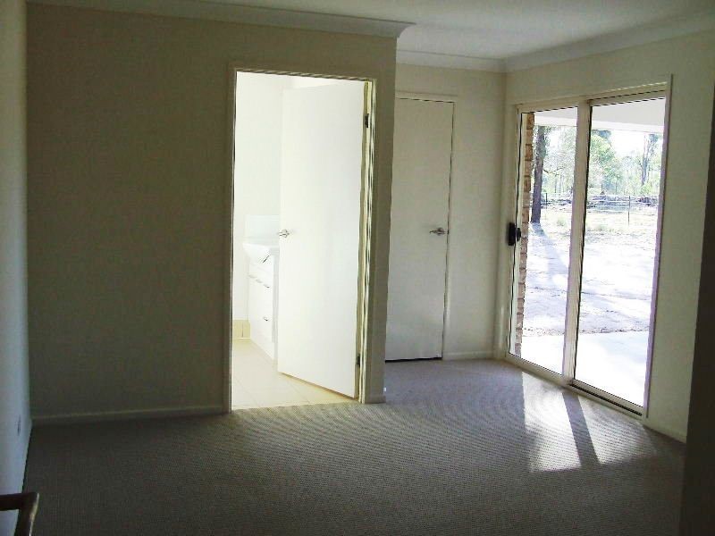 13 Cockatoo Drive, Adare QLD 4343