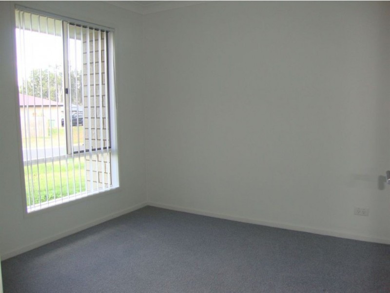 3 Truscot Court, Fernvale QLD 4306