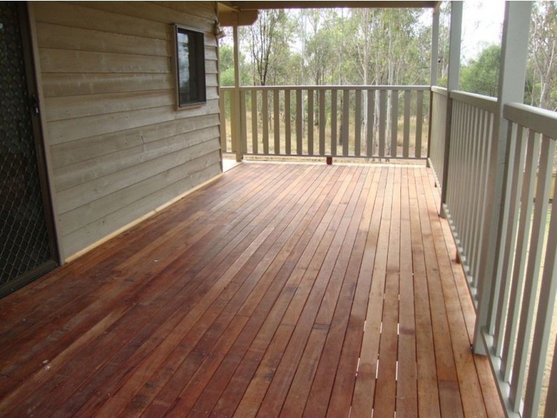 Glamorgan Vale QLD 4306