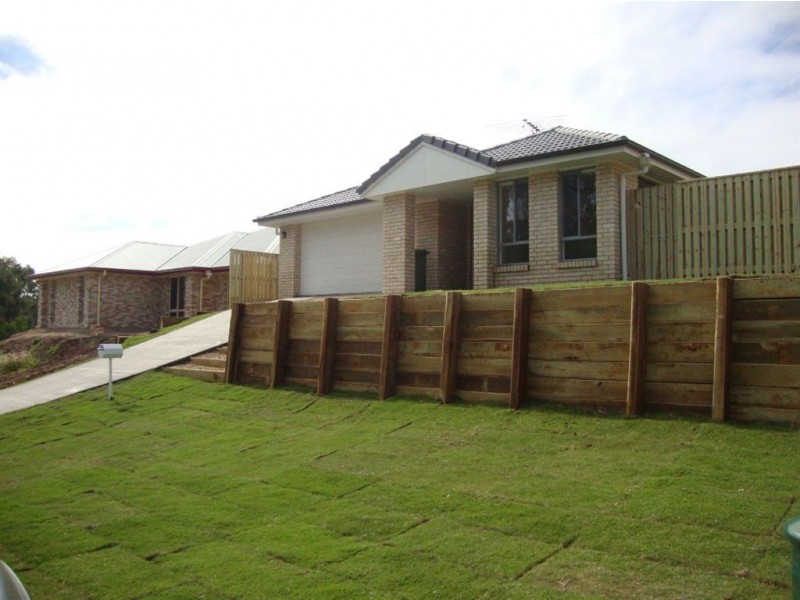 5 Oakwood Court, Fernvale QLD 4306