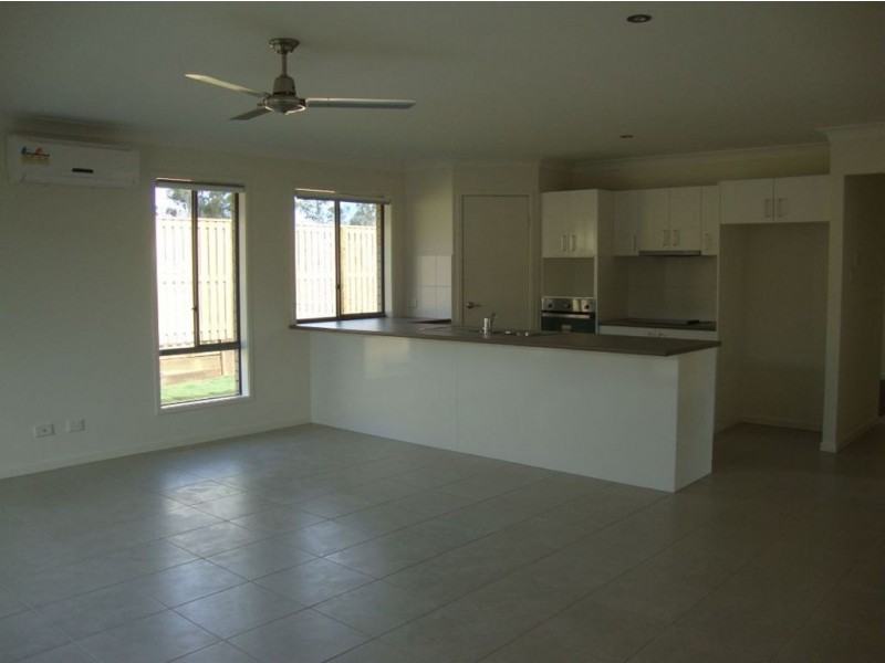 5 Oakwood Court, Fernvale QLD 4306