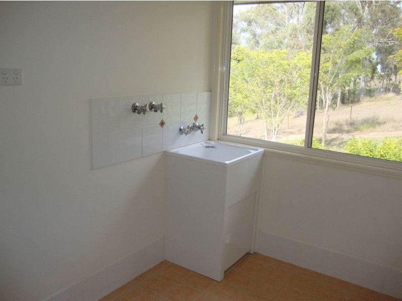 6 Nidus Court, Fernvale QLD 4306