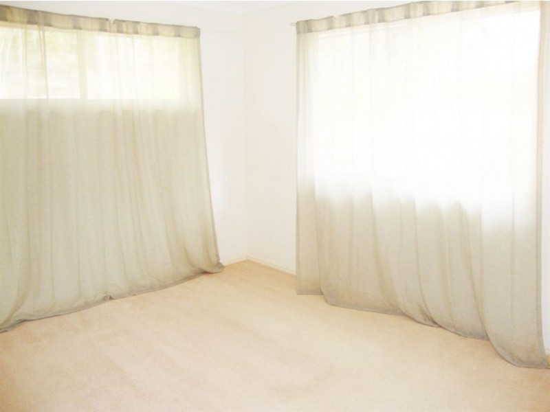 6 Nidus Court, Fernvale QLD 4306