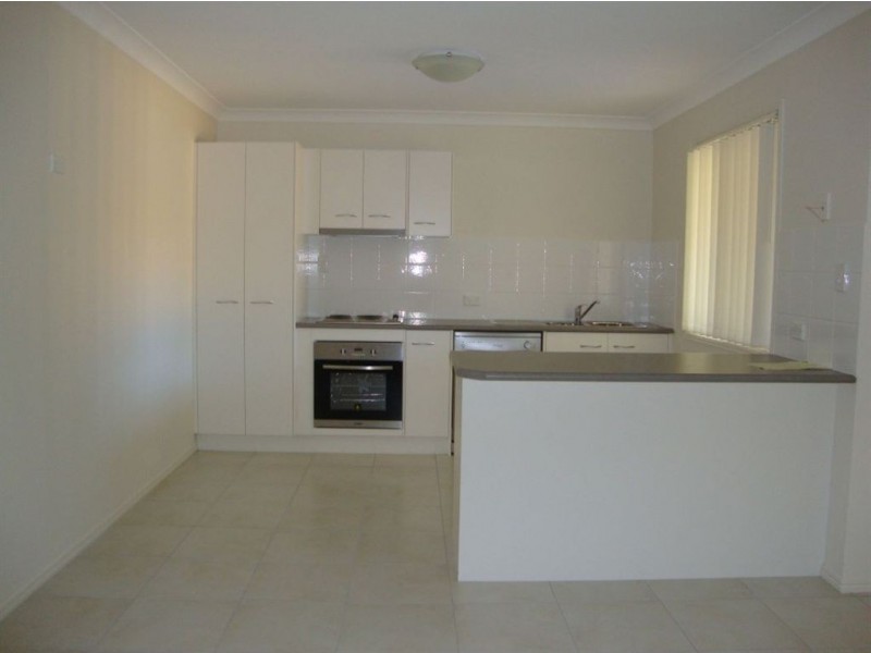 17 Honeywood Drive, Fernvale QLD 4306