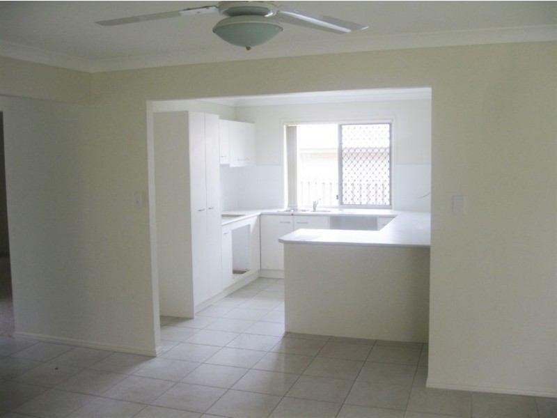 30 Honeywood Drive, Fernvale QLD 4306