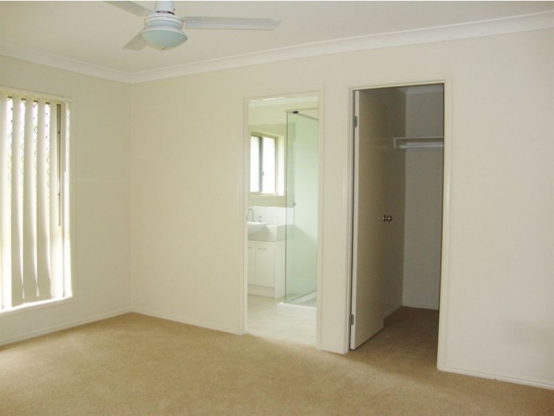 30 Honeywood Drive, Fernvale QLD 4306