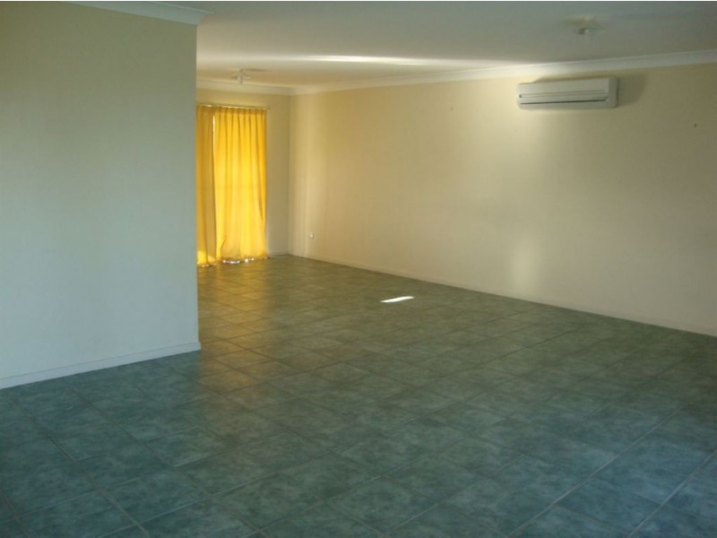 75 Schmidt Road, Fernvale QLD 4306