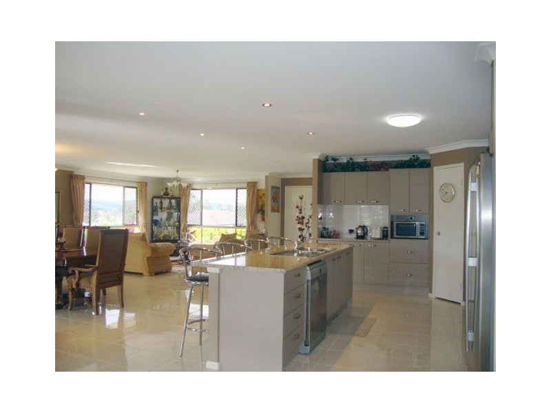 Kensington Grove QLD 4341