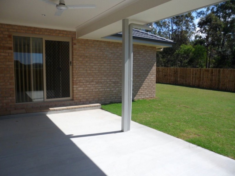 16 Goldenwood Crescent, Fernvale QLD 4306