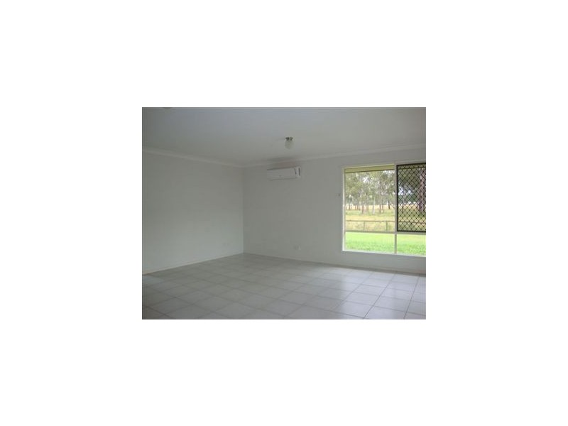 25 Titmarsh Circuit, Fernvale QLD 4306