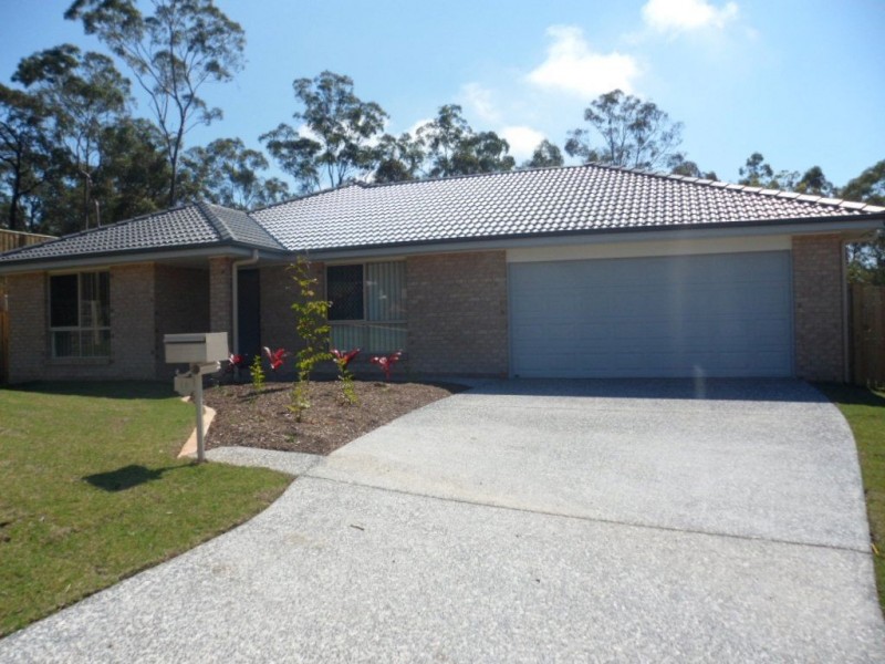 16 Goldenwood Crescent, Fernvale QLD 4306