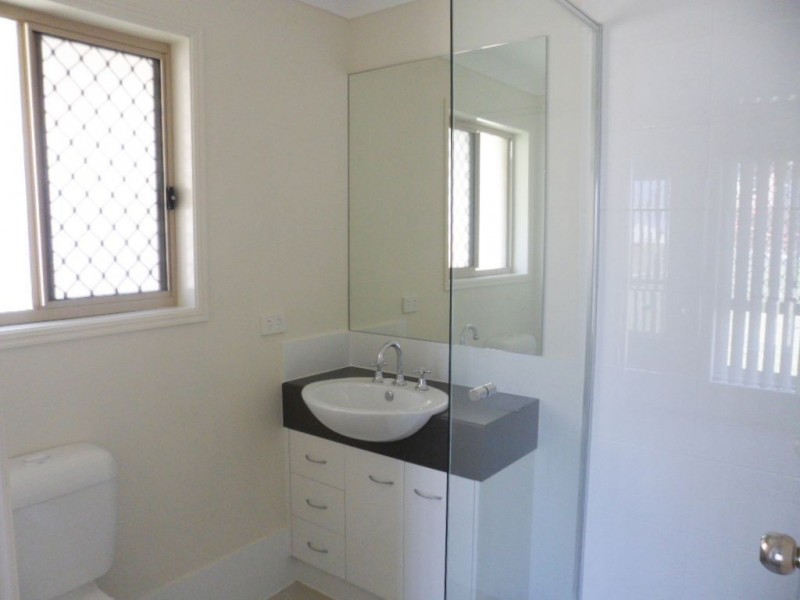 16 Goldenwood Crescent, Fernvale QLD 4306