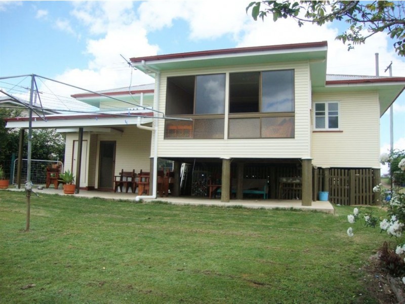 152 Main Street, Lowood QLD 4311