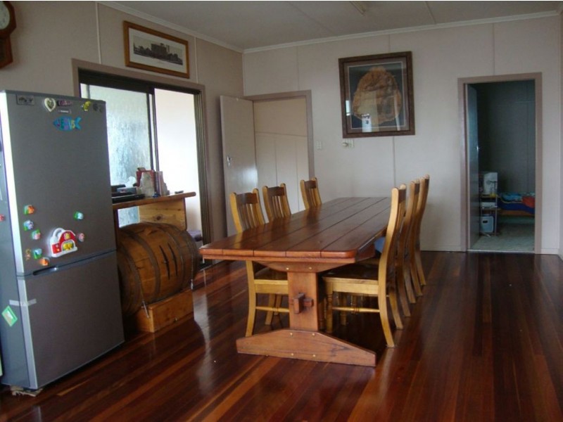 152 Main Street, Lowood QLD 4311