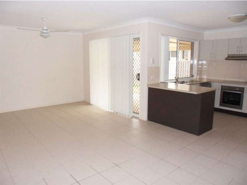 32 Honeywood Drive, Fernvale QLD 4306