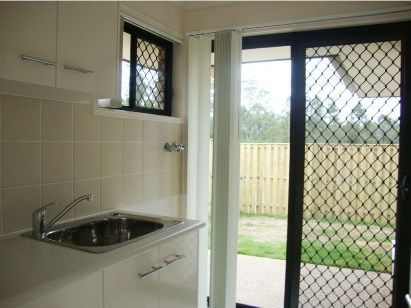 67 Honeywood Drive, Fernvale QLD 4306