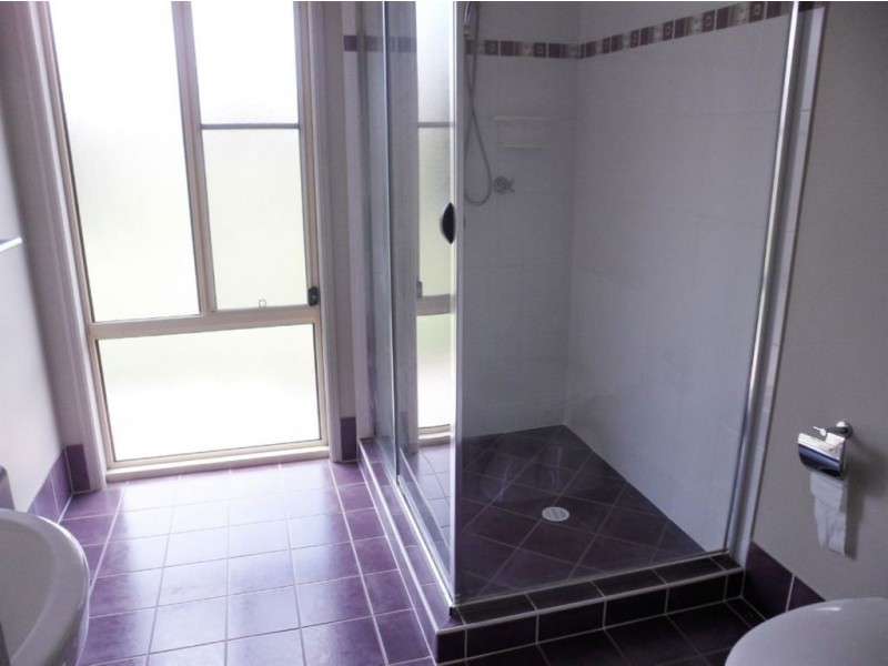 62 Hannant Road, Kensington Grove QLD 4341