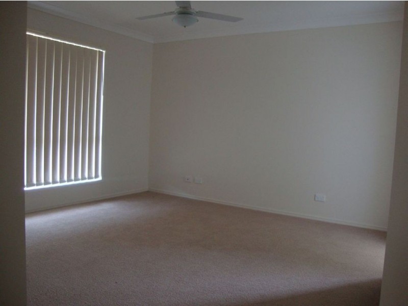 1 Willowood Place, Fernvale QLD 4306