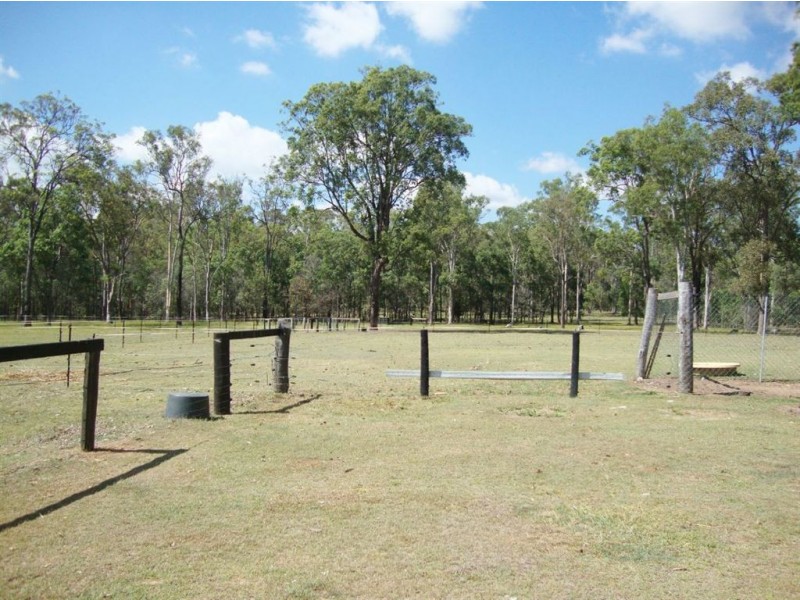 93 Windsor Drive, Mount Hallen QLD 4312
