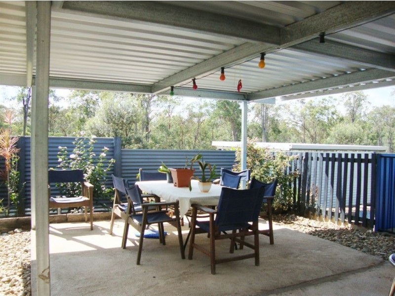 93 Windsor Drive, Mount Hallen QLD 4312