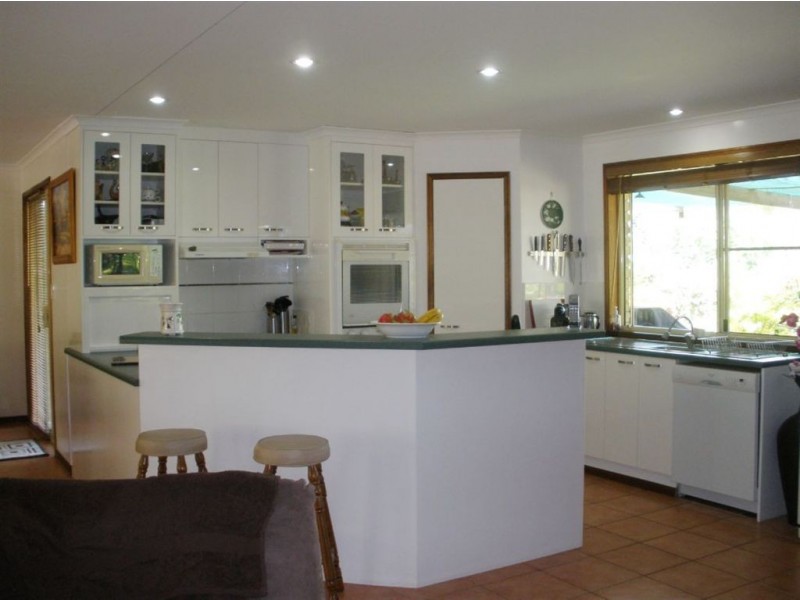 32 Knox Lane North, Fernvale QLD 4306