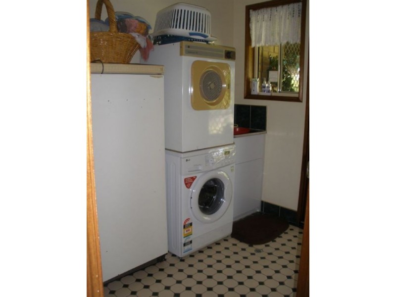 32 Knox Lane North, Fernvale QLD 4306