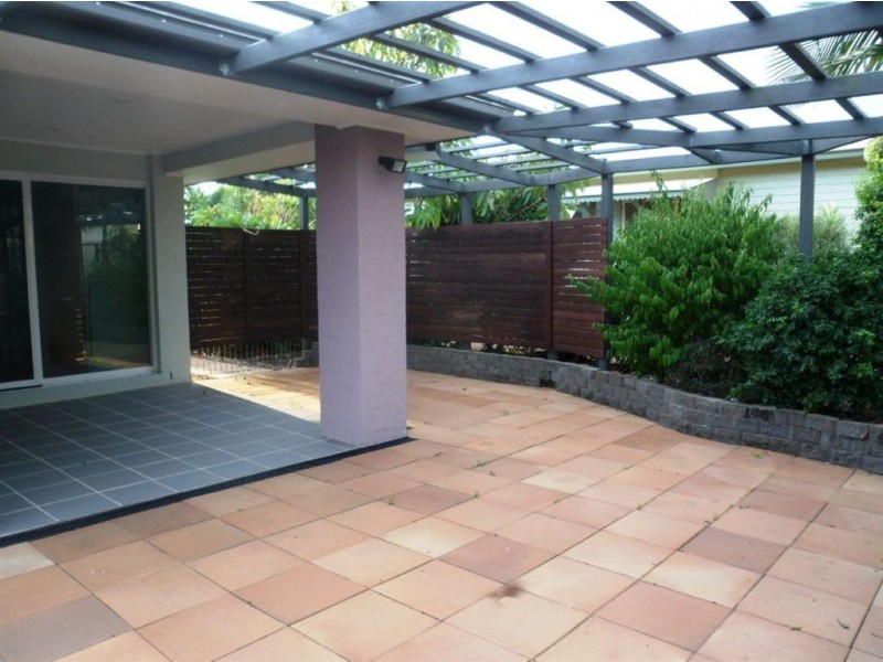 16 Macadamia Drive, Lowood QLD 4311