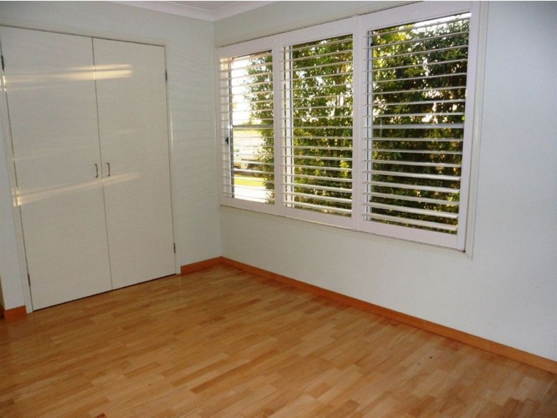 16 Macadamia Drive, Lowood QLD 4311