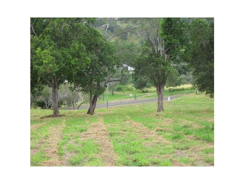 100 Annette Road, Lowood QLD 4311