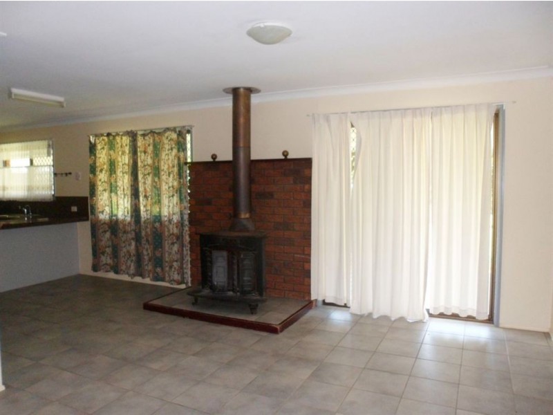 42 Nardoo Street, Fernvale QLD 4306