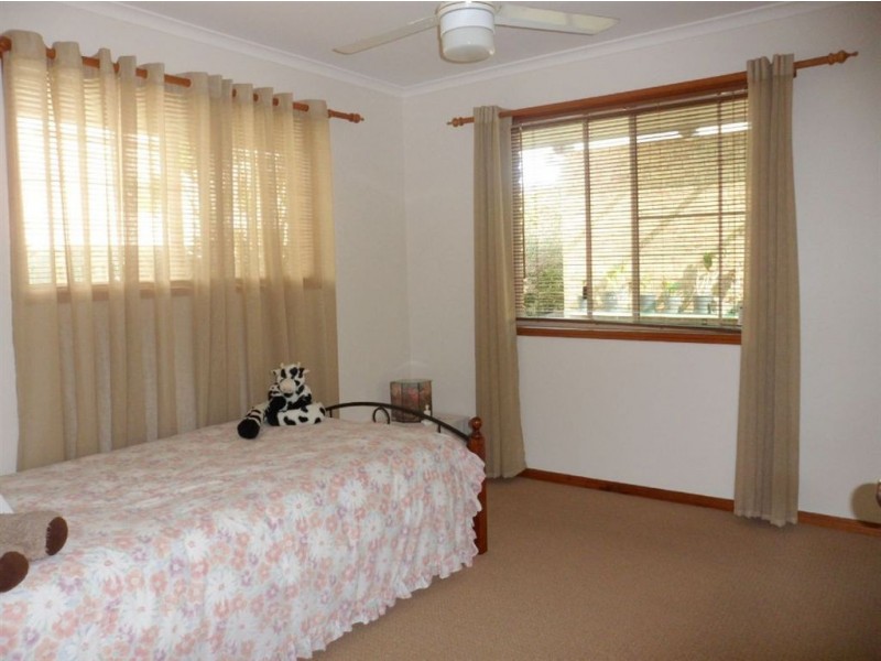 148 Main Street, Lowood QLD 4311